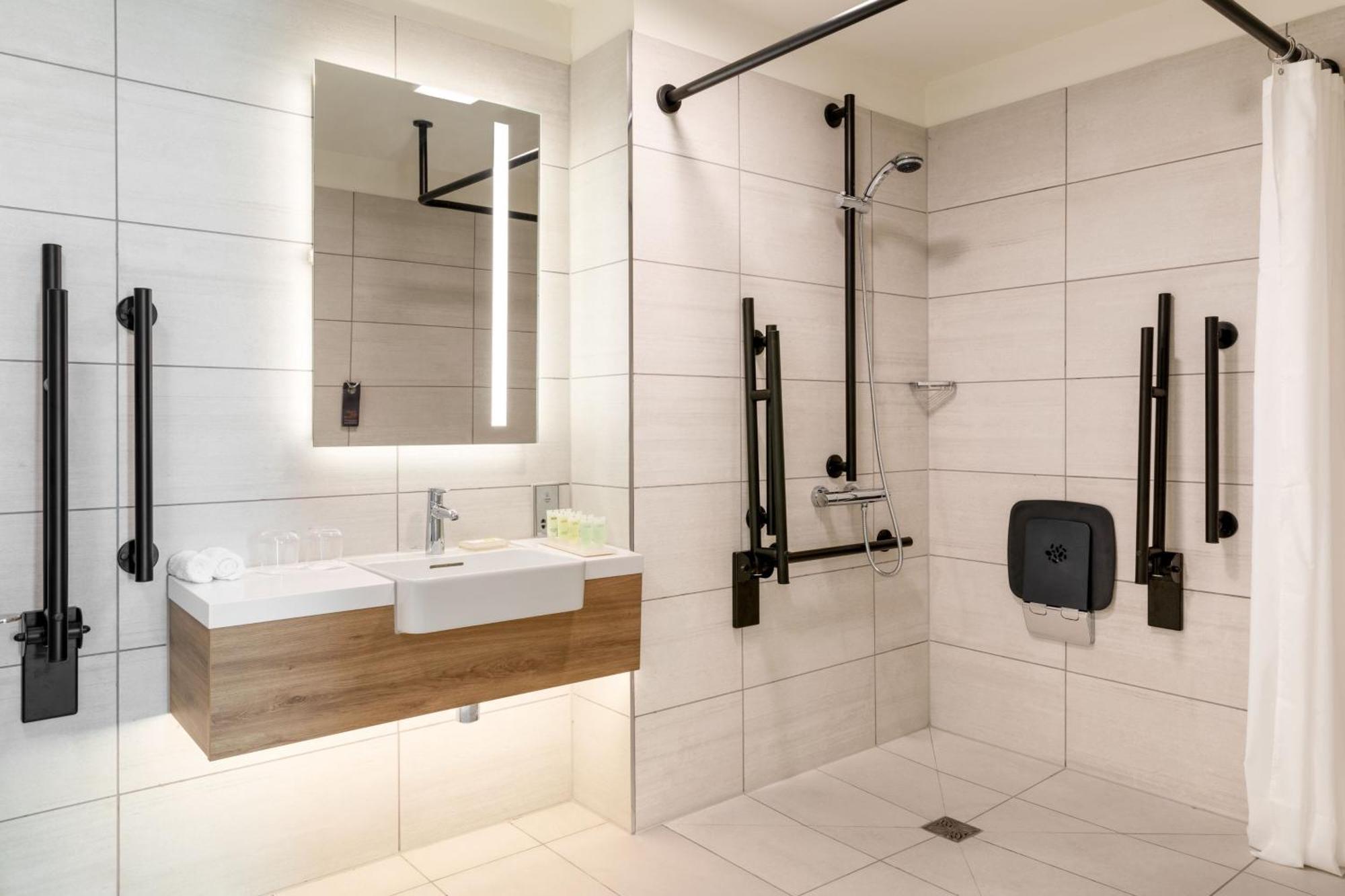 Courtyard By Marriott Glasgow Sec Eksteriør billede
